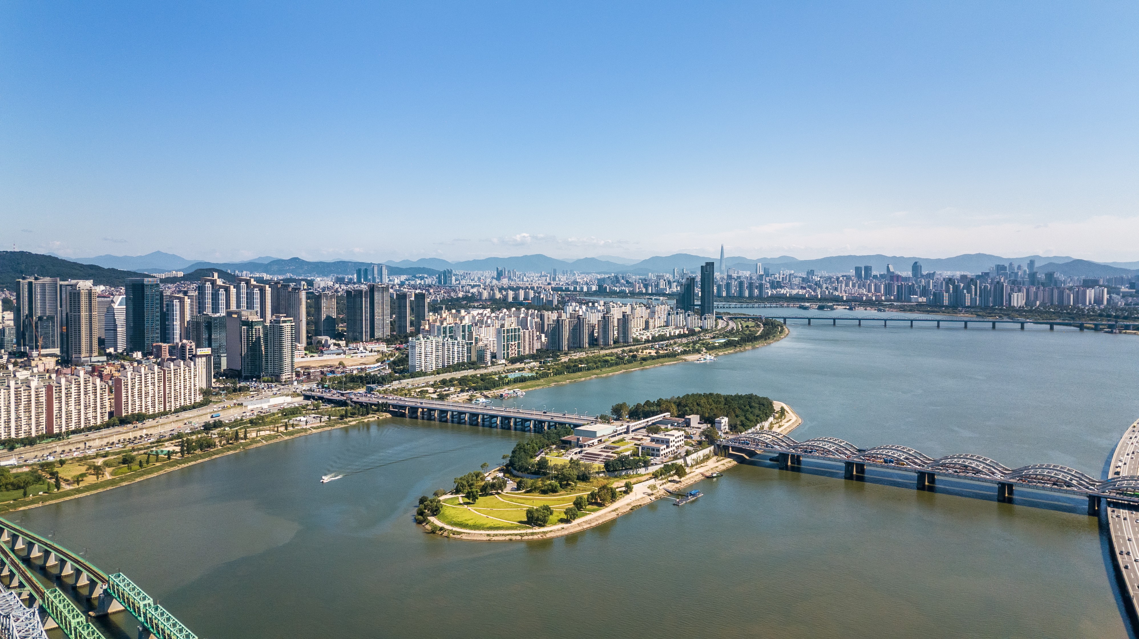 This Is Seoul S Nodeul Island The Real Life Sandbox From The K Drama Start Up