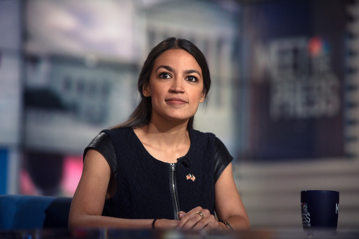 Robinhood GameStop Stock Block Prompts AOC And Ted Cruz Investigation  Threat - SlashGear