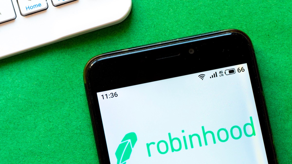 Robinhood Hit with Class Action After Blocking GameStop Trades