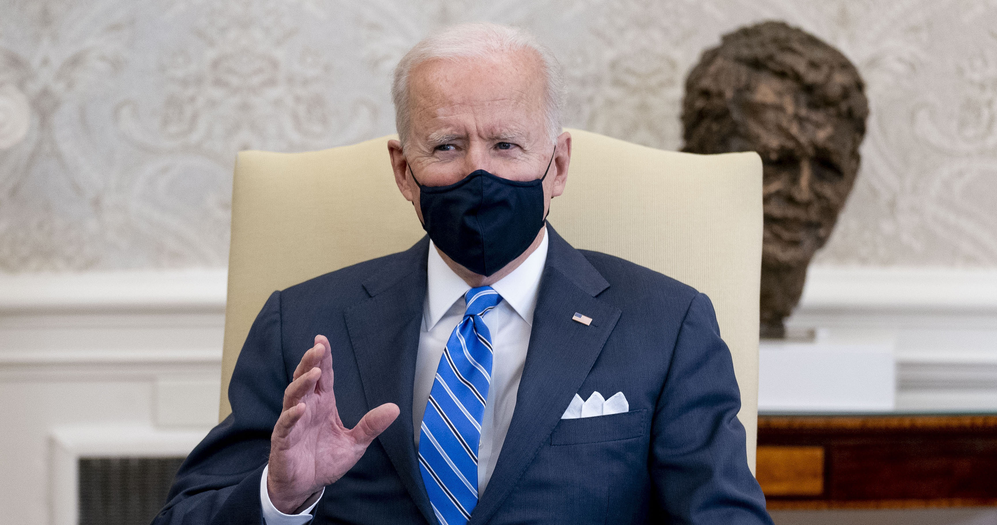 Looks Like College Students Are Getting 1,400 Stimulus Checks for the