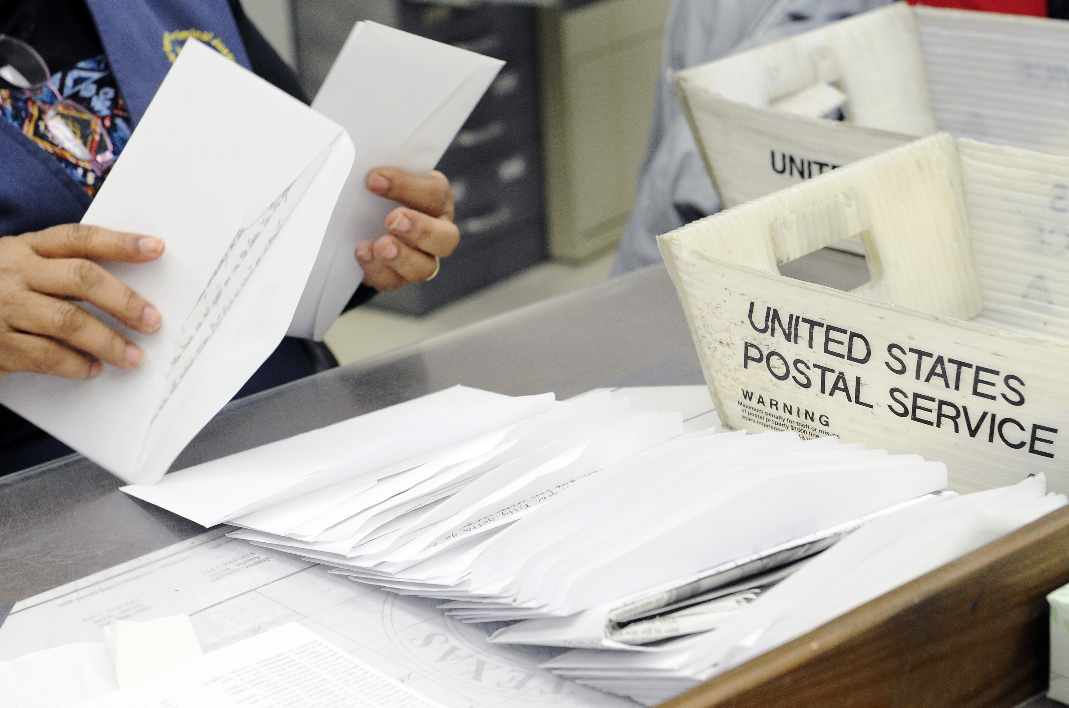 Prison Mail Surveillance Company Keeps Tabs On Those On the Outside, Too