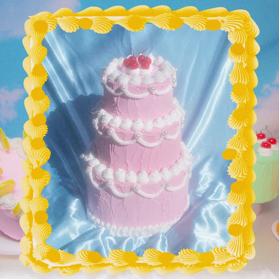 For a Sugar Rush That Lasts Forever, Get a Fake Cake