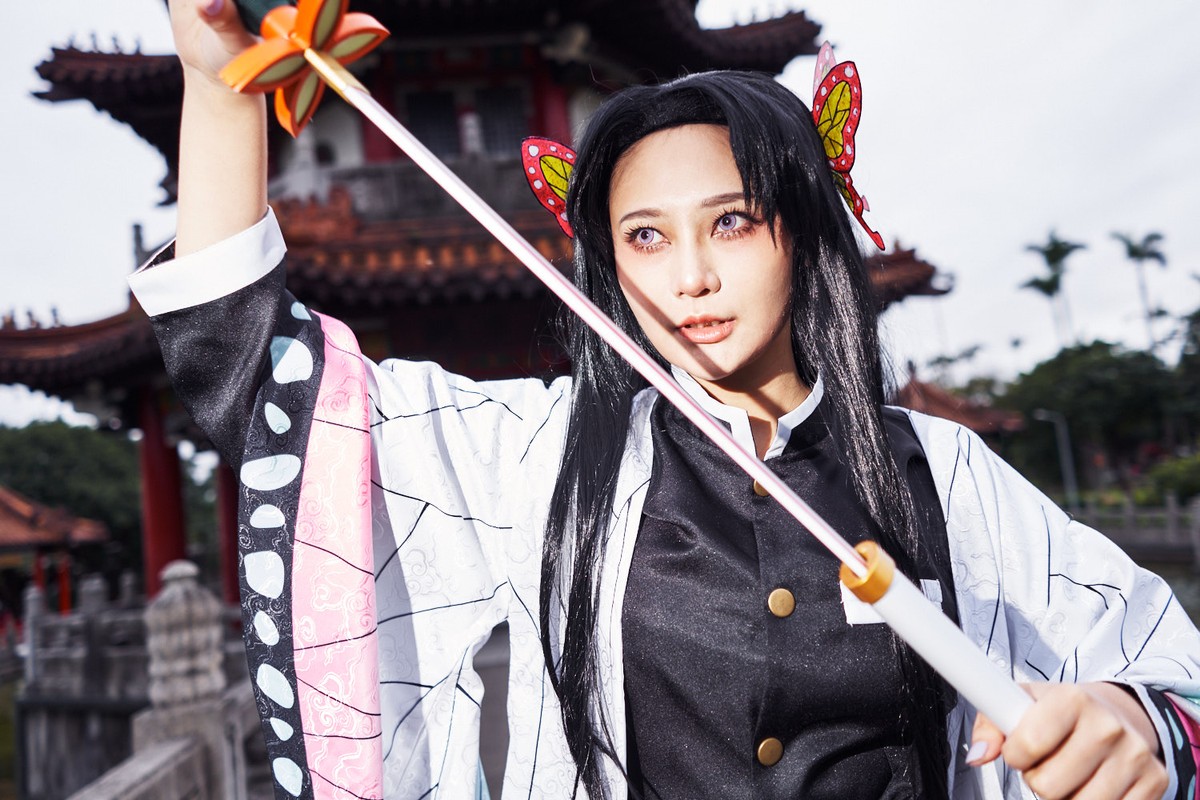 How a 29-Year-Old Woman Cosplayed Her Way Into Taiwan's Center of