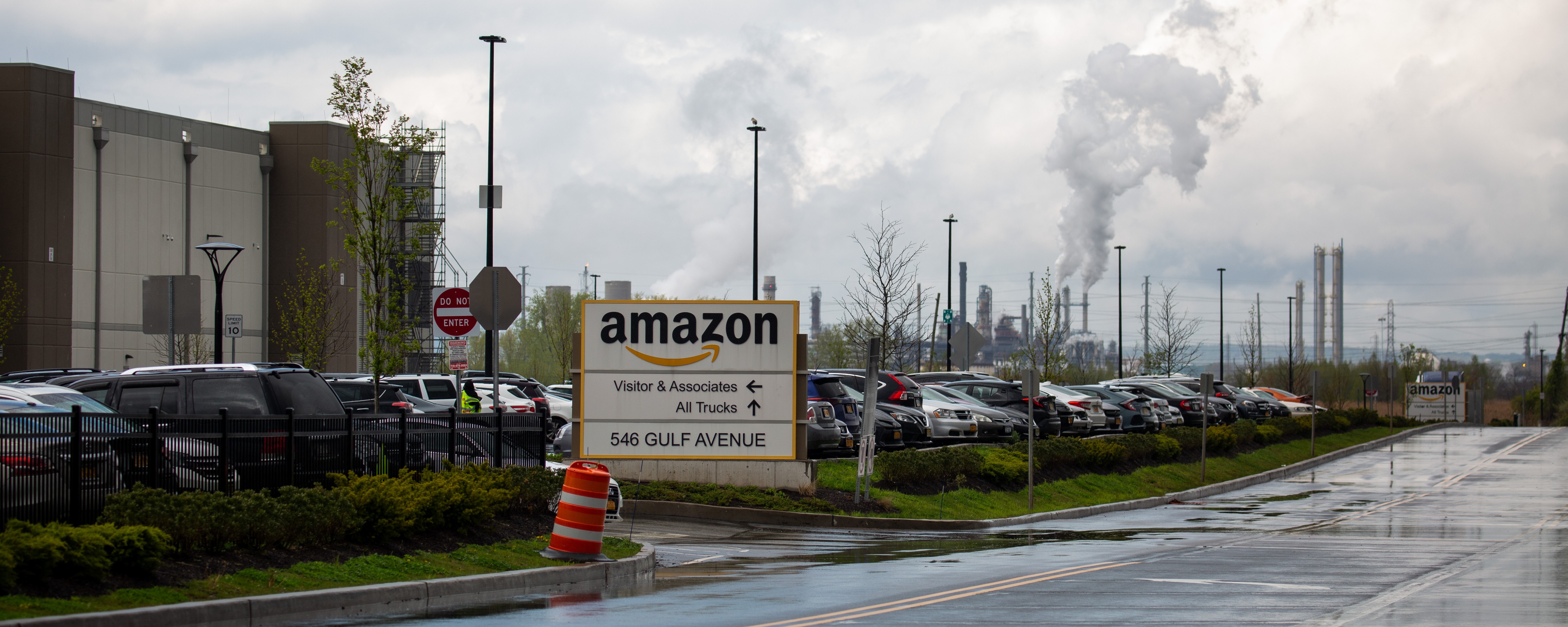 Amazon Launches Another Union Busting Campaign Amazon Launches Another Union Busting Campaign