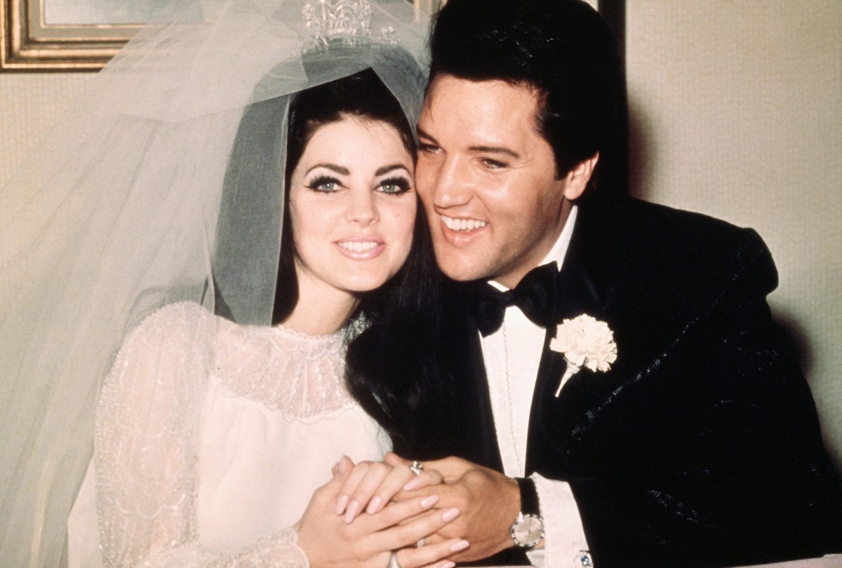 Priscilla Presley 60s Costume