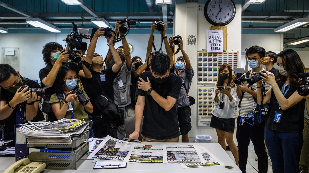 Журналист издательское дело. Hong Kong News.