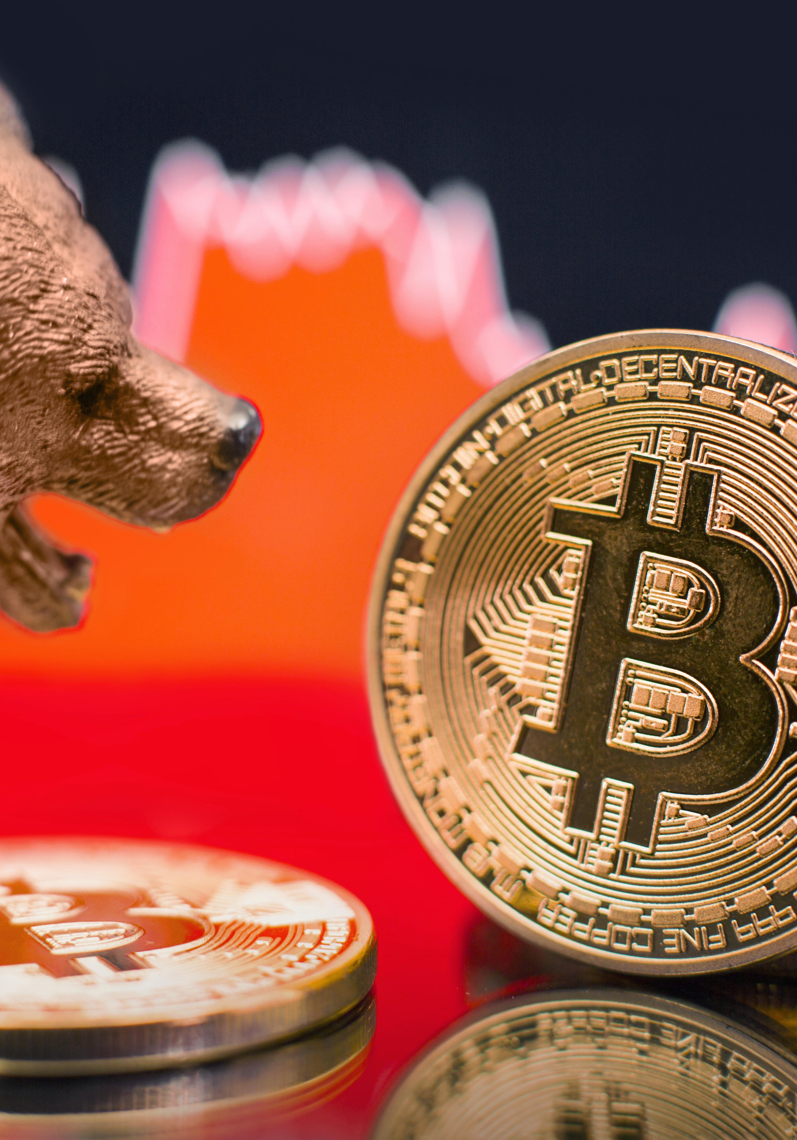 Investiția în bitcoin este periculoasă)