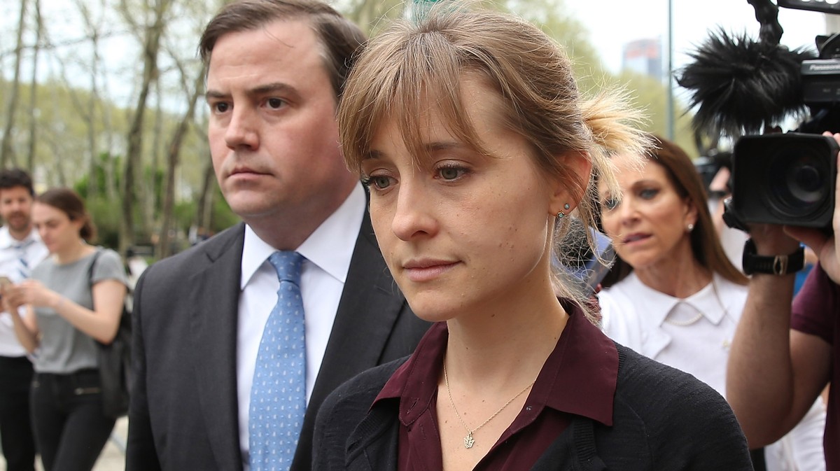 Allison Mack Sentenced To 3 Years In Prison For Role In Nxivm Sex Cult