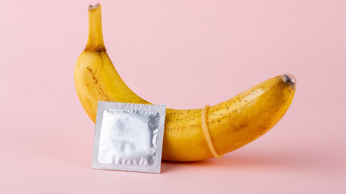 The 8 Best Condoms (That Don’t Smell Like Balloons)
