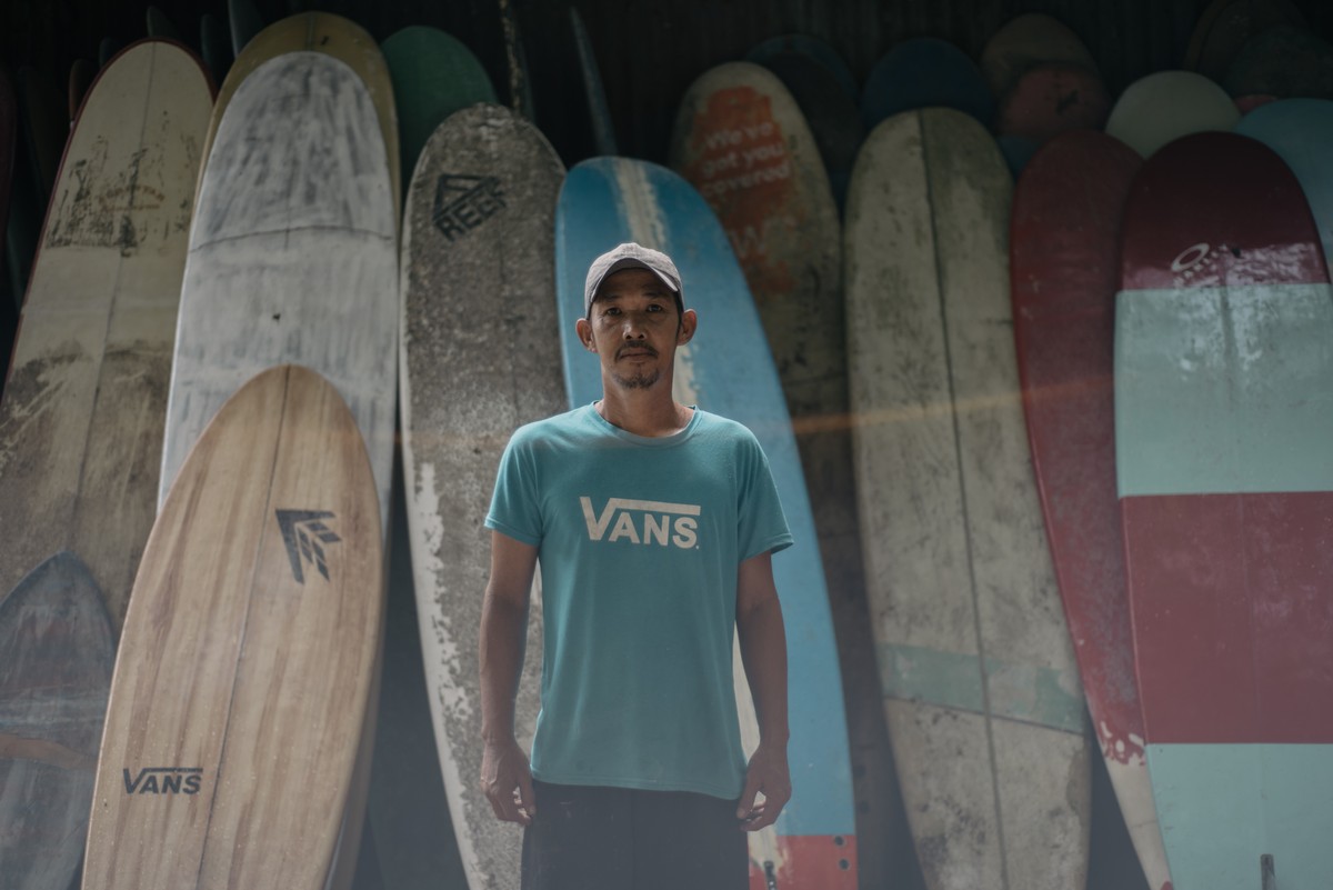 This Construction Worker Taught Himself How To Shape Surfboards