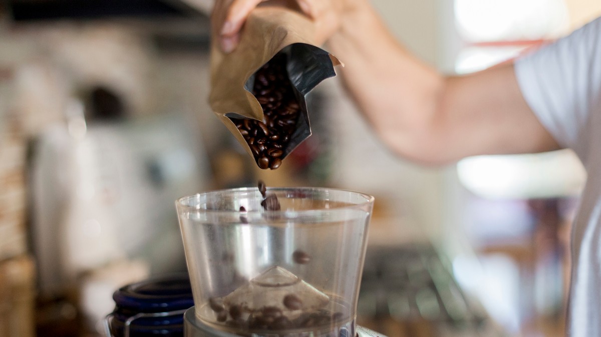Los mejores molinillos de café y accesorios para convertirte en tu propio barista