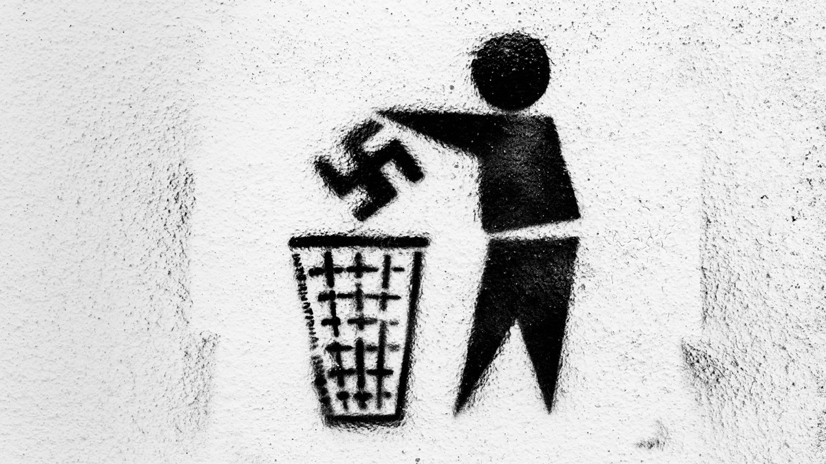 Анти наци граффити