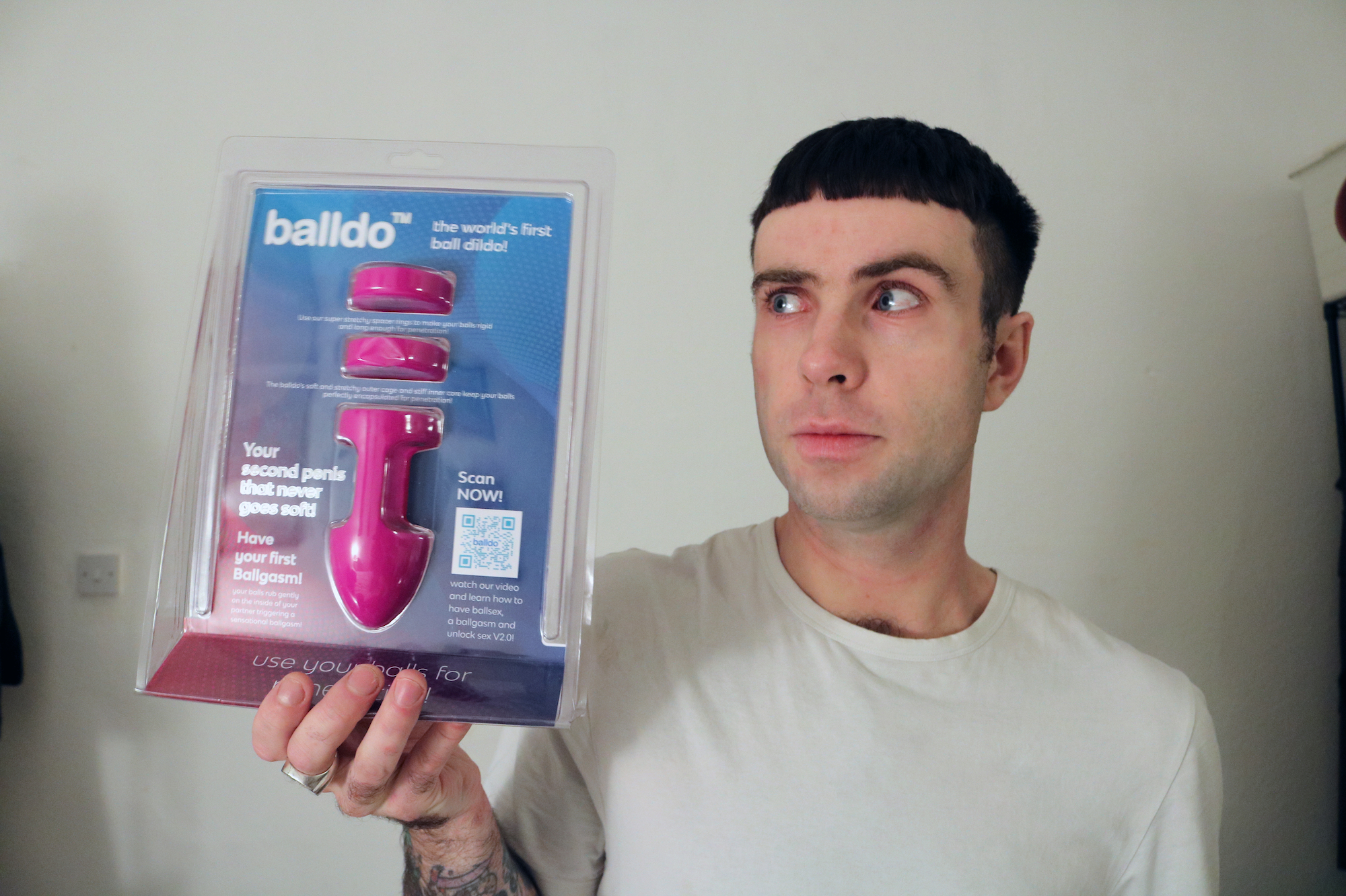 I Tried a Sex Toy That Lets You Have Sex With Just Your Balls pic