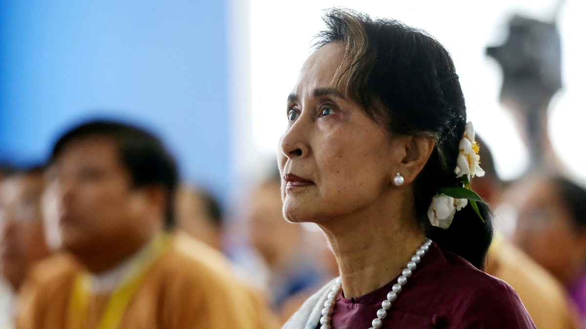 Ousted Myanmar Leader Given Jail Term for Owning Walkie Talkies