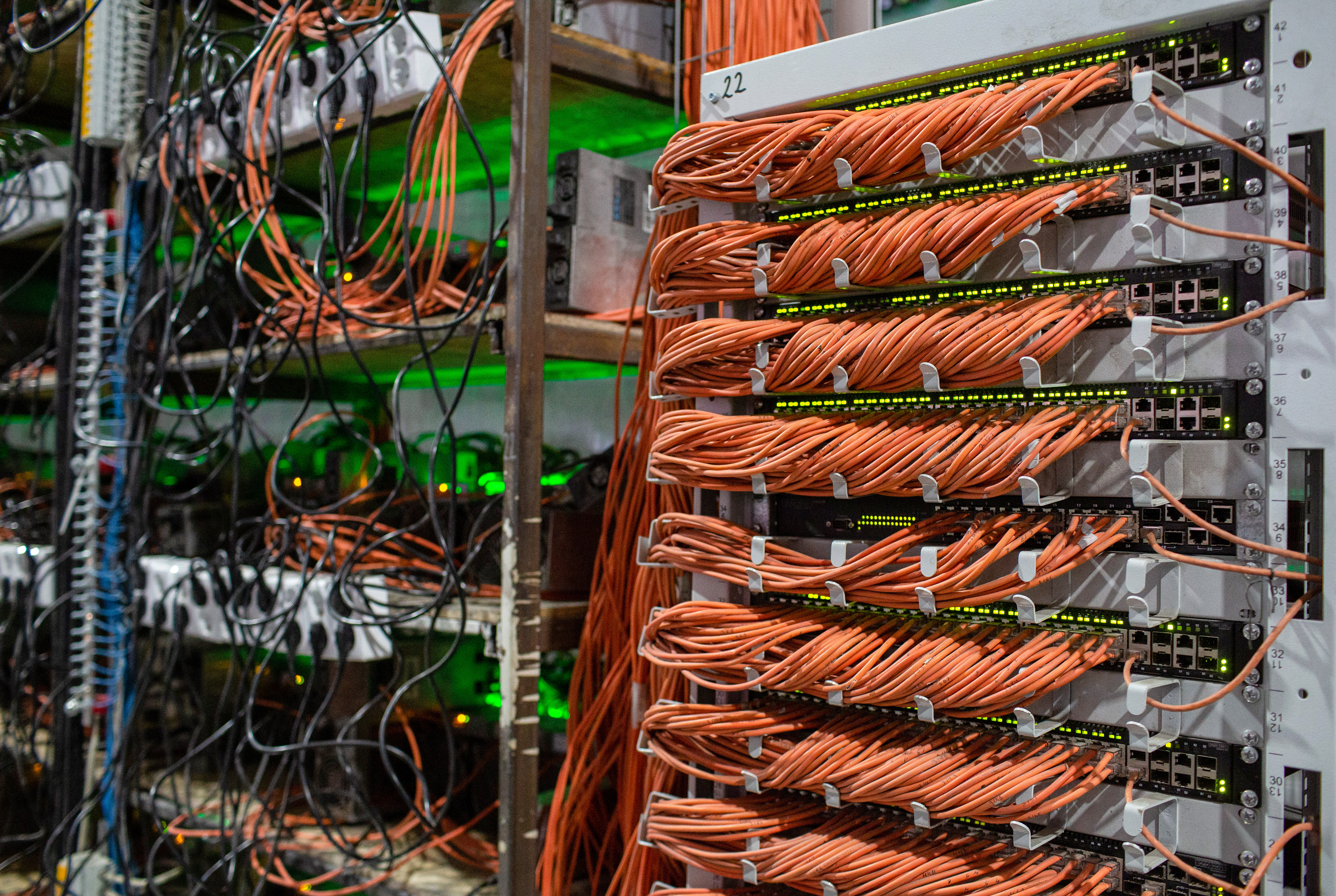 Kicking Russia Off the Internet Is a Really Bad Idea