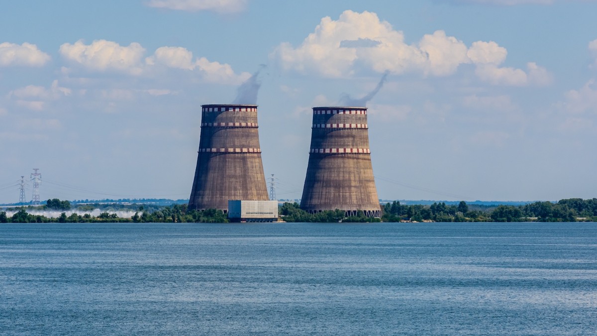 Ukraine Warns of ‘Nuclear Danger’ As Russia Attacks Europe’s Largest Nuclear Plant