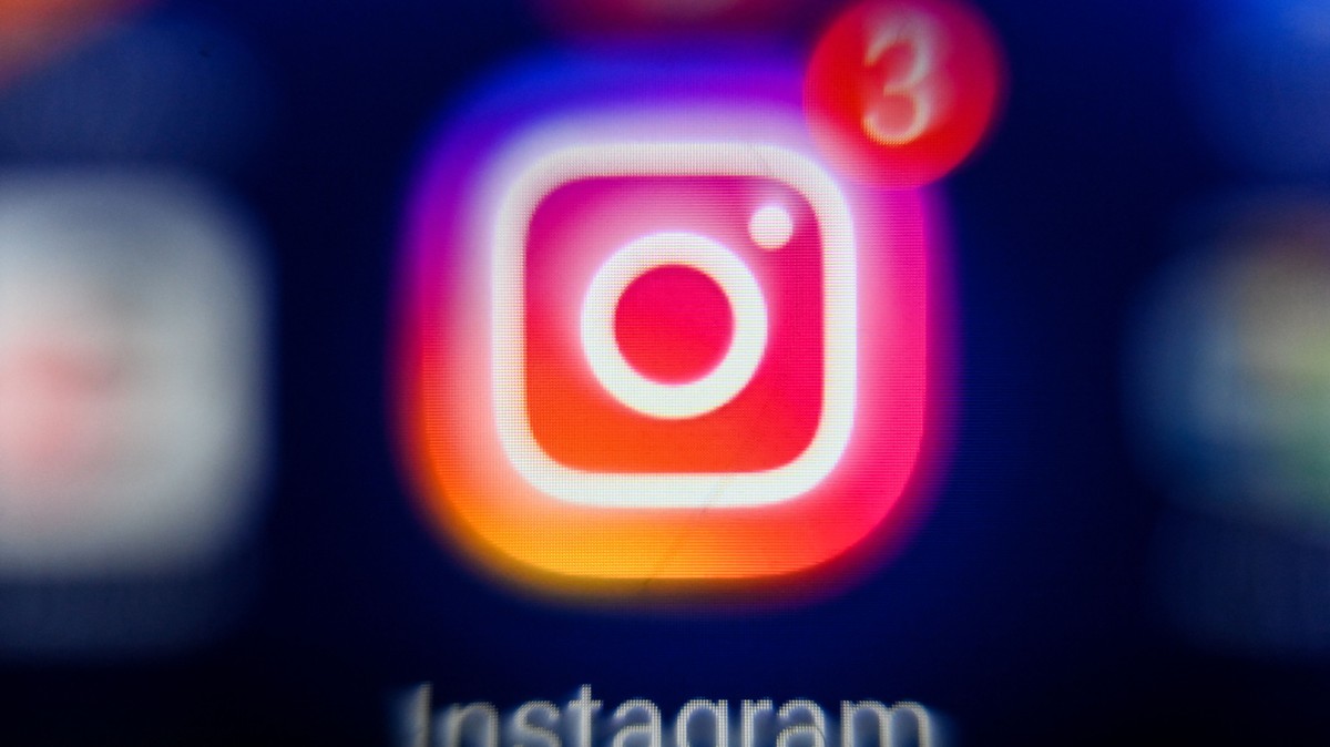 Instagram Failing To Protect Women From Unsolicited Dick Pics Report 4252