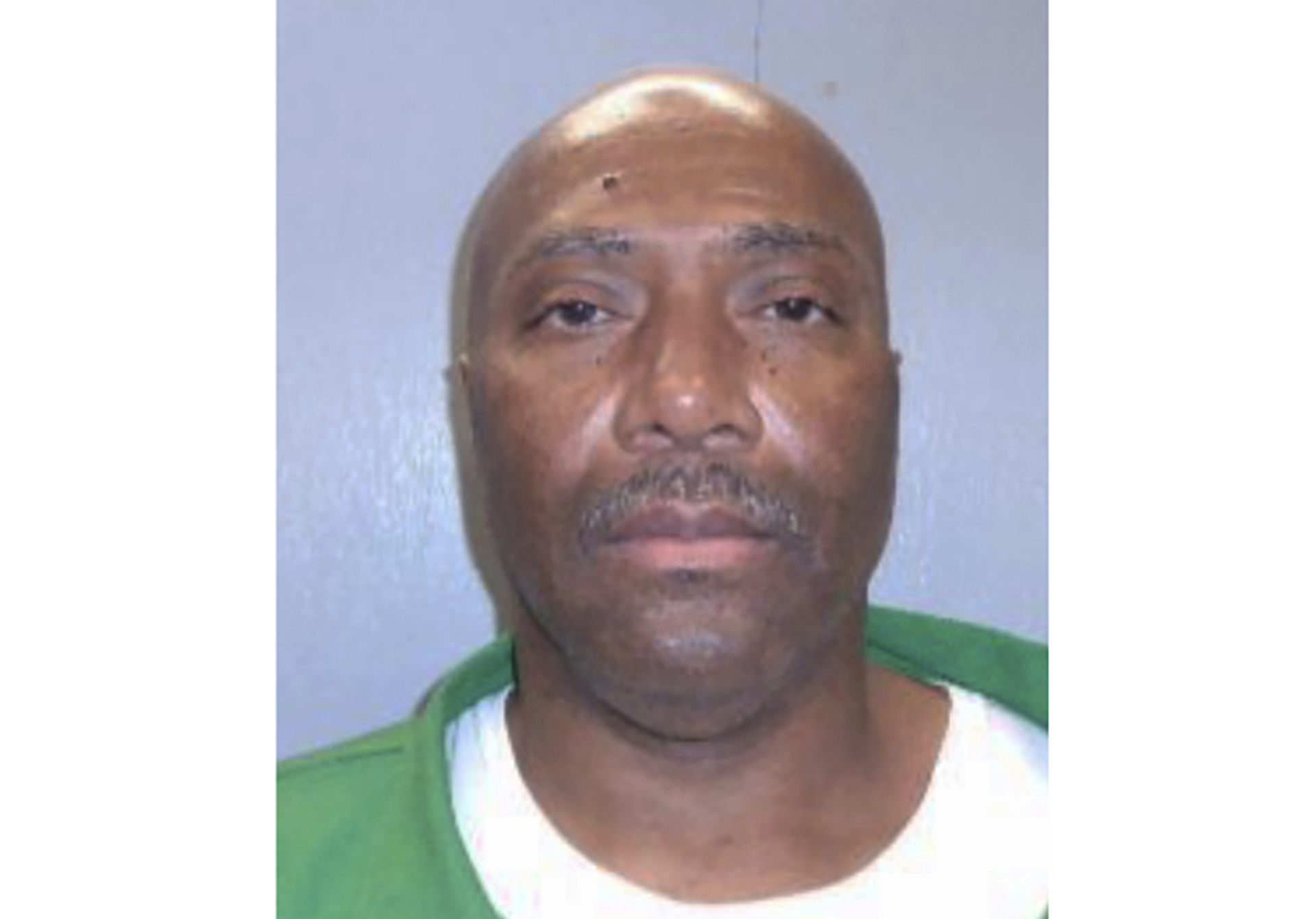 Death Row Inmate Is Being Forced to Choose: Firing Squad or Electric Chair