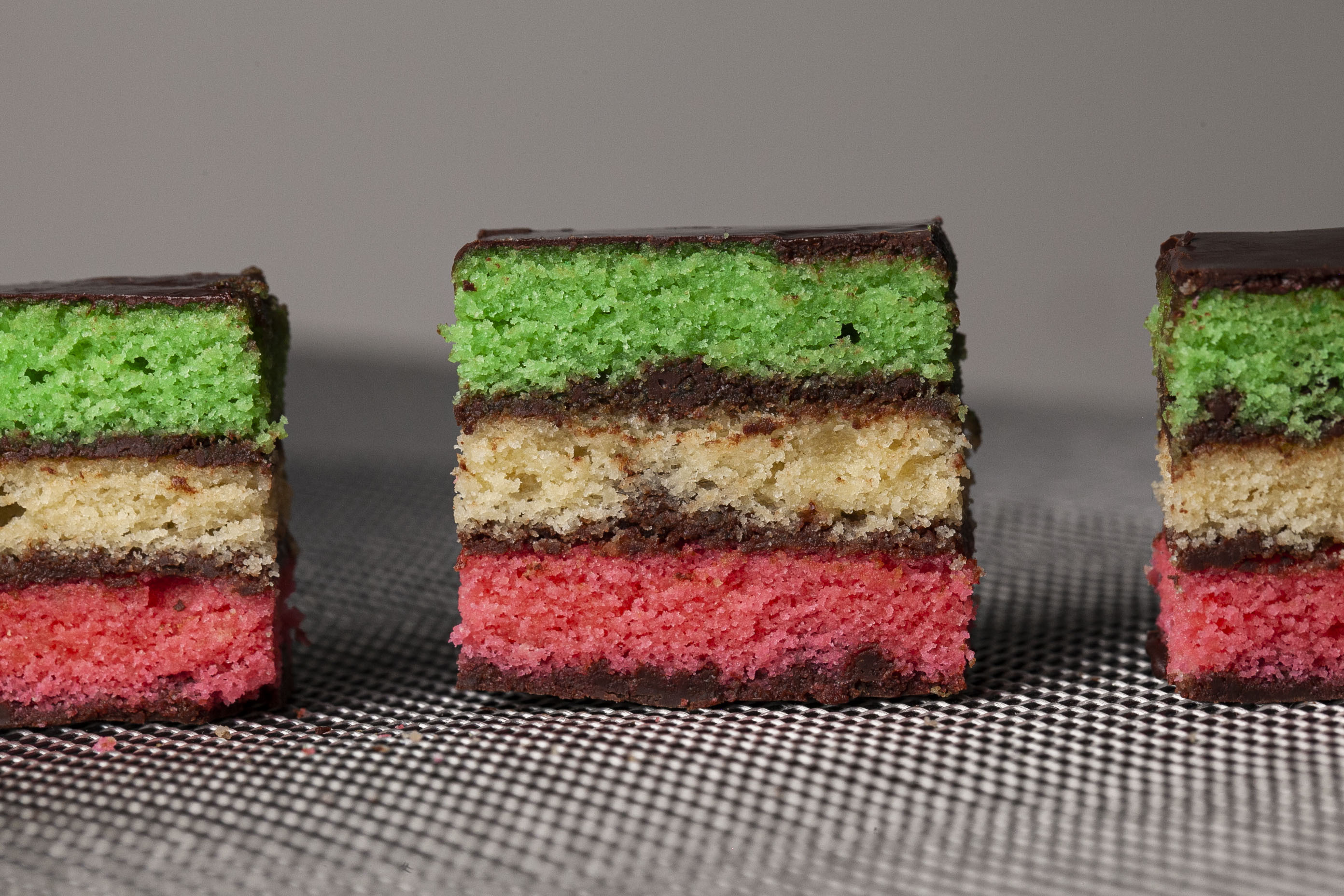 New York Bakeries and Restaurants Are Making Better Rainbow Cookies - Eater  NY