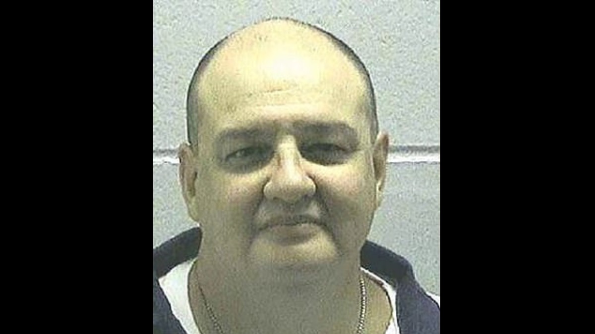 Supreme Court Sides With Georgia Inmate Who Wants to Die By Firing ...