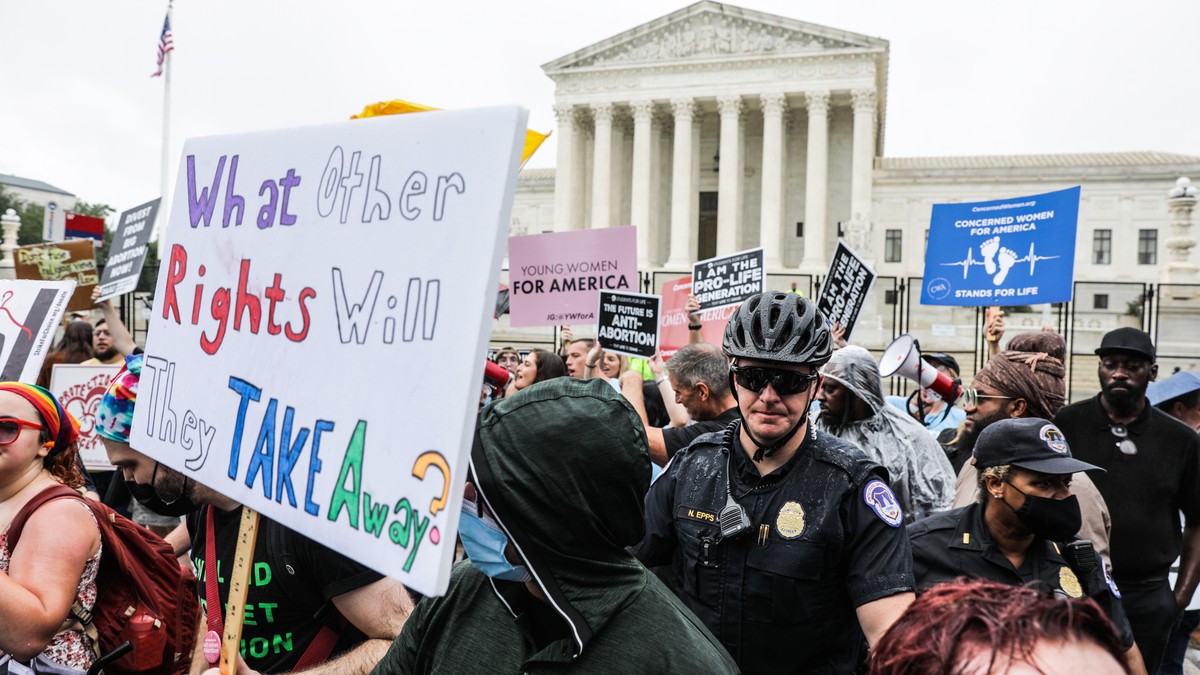 The Supreme Court Just Overturned Roe v. Wade