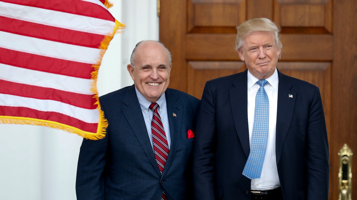 Rudy Giuliani et Lindsey Graham viennent d’être assignés à comparaître dans l’enquête Trump en Géorgie