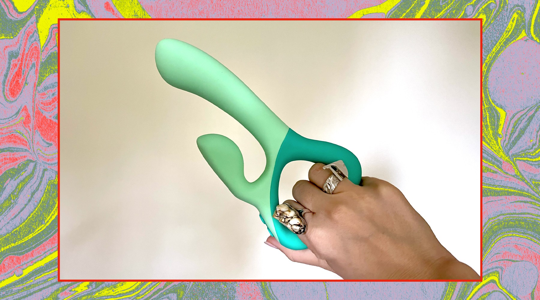 We Tried the New 2022 Unbound Babes Clutch Sex Toy