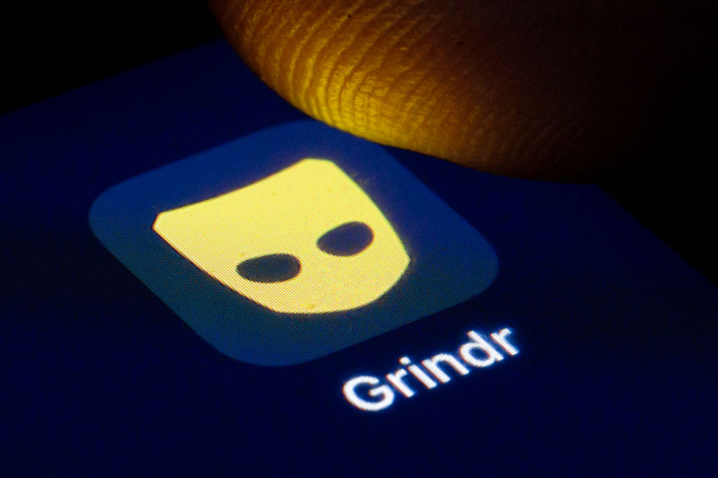 He Was Looking for a Hookup on Grindr. He Walked Into a Sextortion Gang.