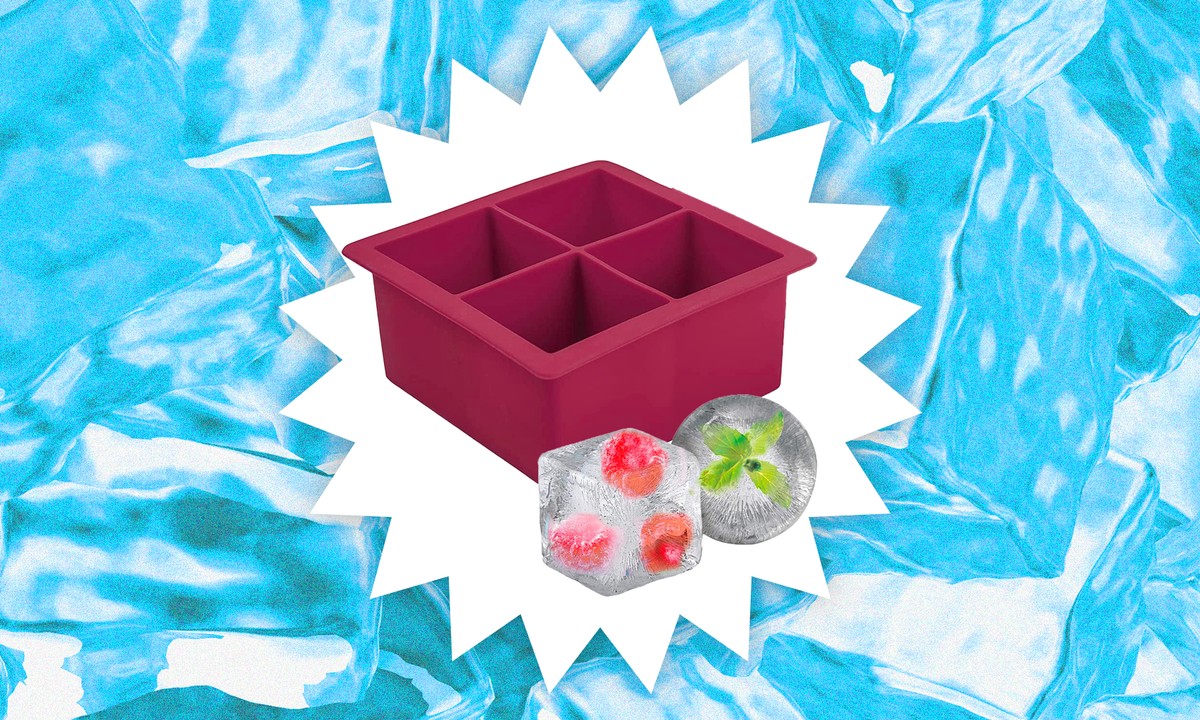 Large Ice Cube Mold Makes 4 Big Ice Cubes Keep Drinks Chilled with  Praticube Large Ice Cube Tray - CPCW0037SG - IdeaStage Promotional Products