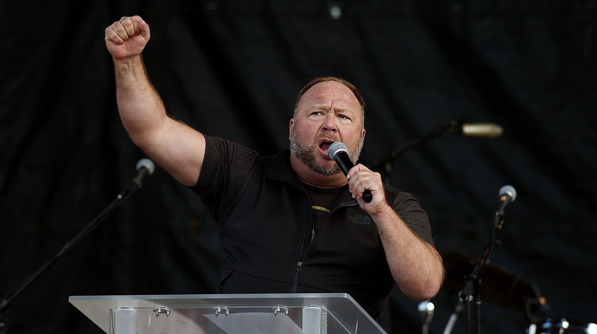 Bitcoin Donations Solicited on Infowars Go Directly to Alex Jones, Testimony Confirms