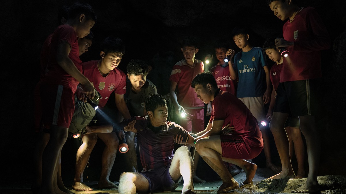 ‘Thai Cave Rescue’ de Netflix se enfoca en los niños tailandeses, no en los rescatistas extranjeros