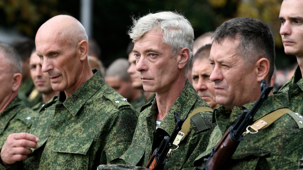 Look at These Photos of Russians Being Sent to Fight in Ukraine