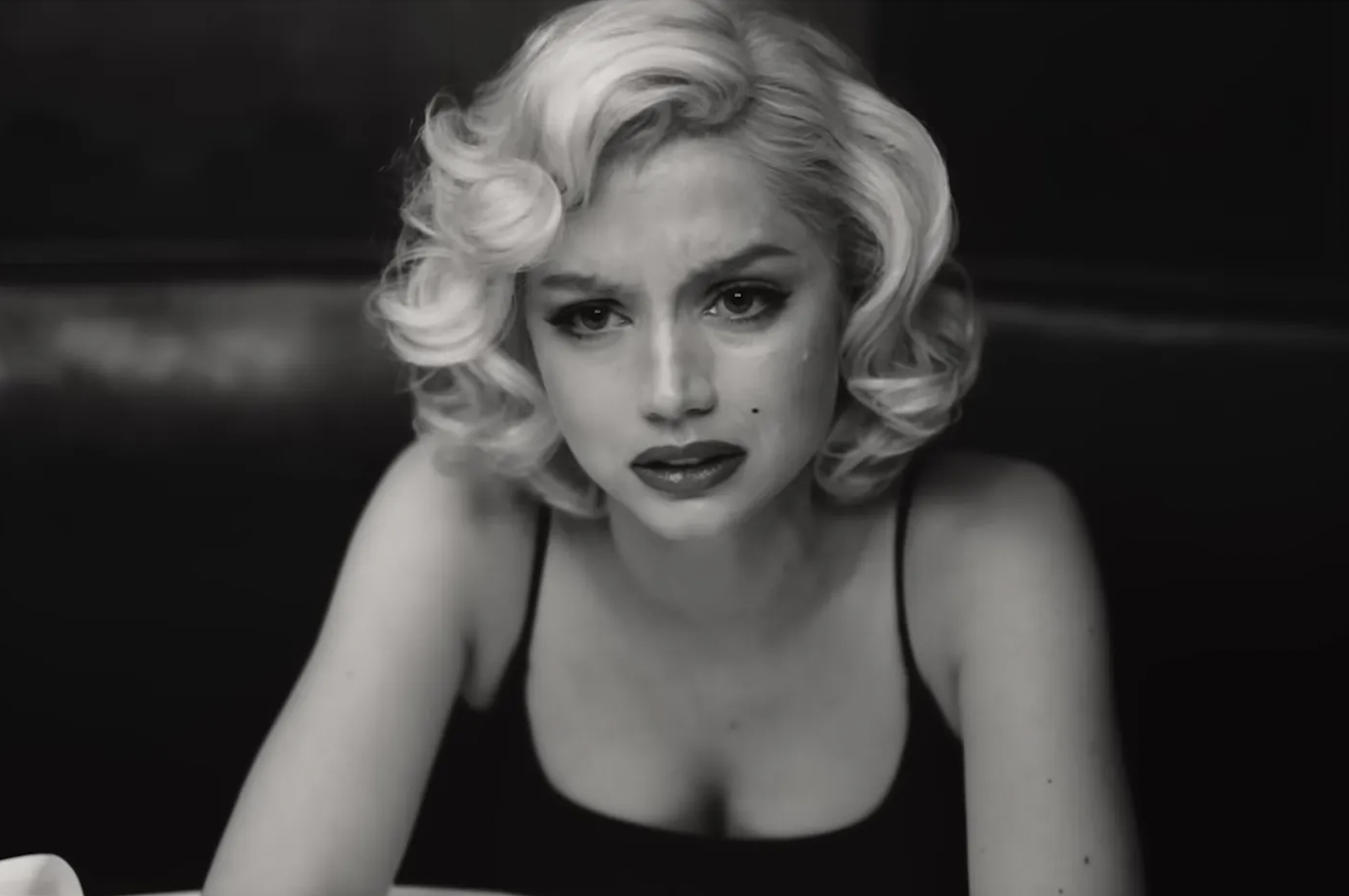 2164px x 1438px - Don't: Watch 'Blonde', the Tragic Retelling of Marilyn Monroe