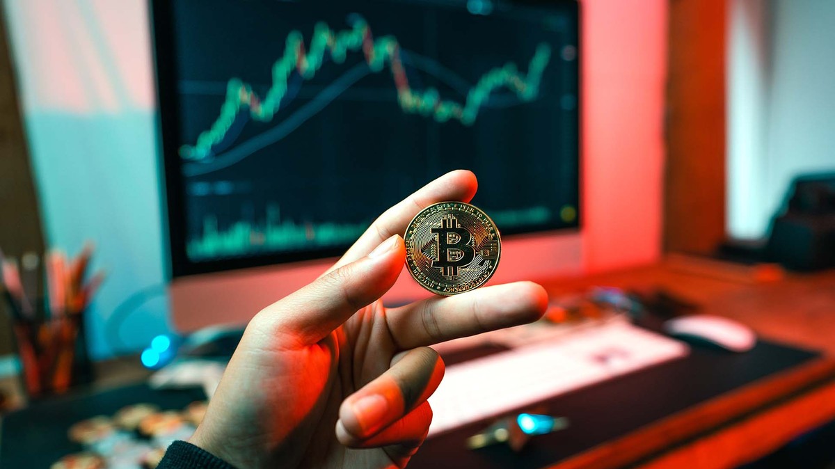 investiți în ponturi cripto