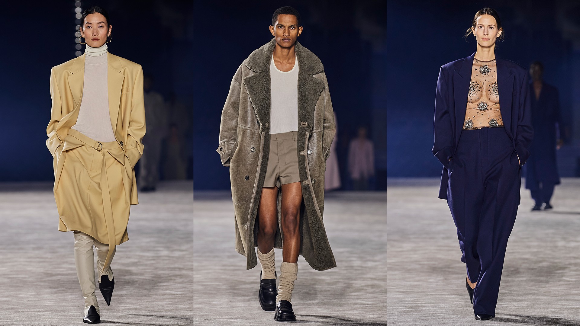 Dior Men's Designer Kim Jones Staged a Runway Spectacle Against the  Backdrop of the Ancient Egyptian Pyramids of Giza