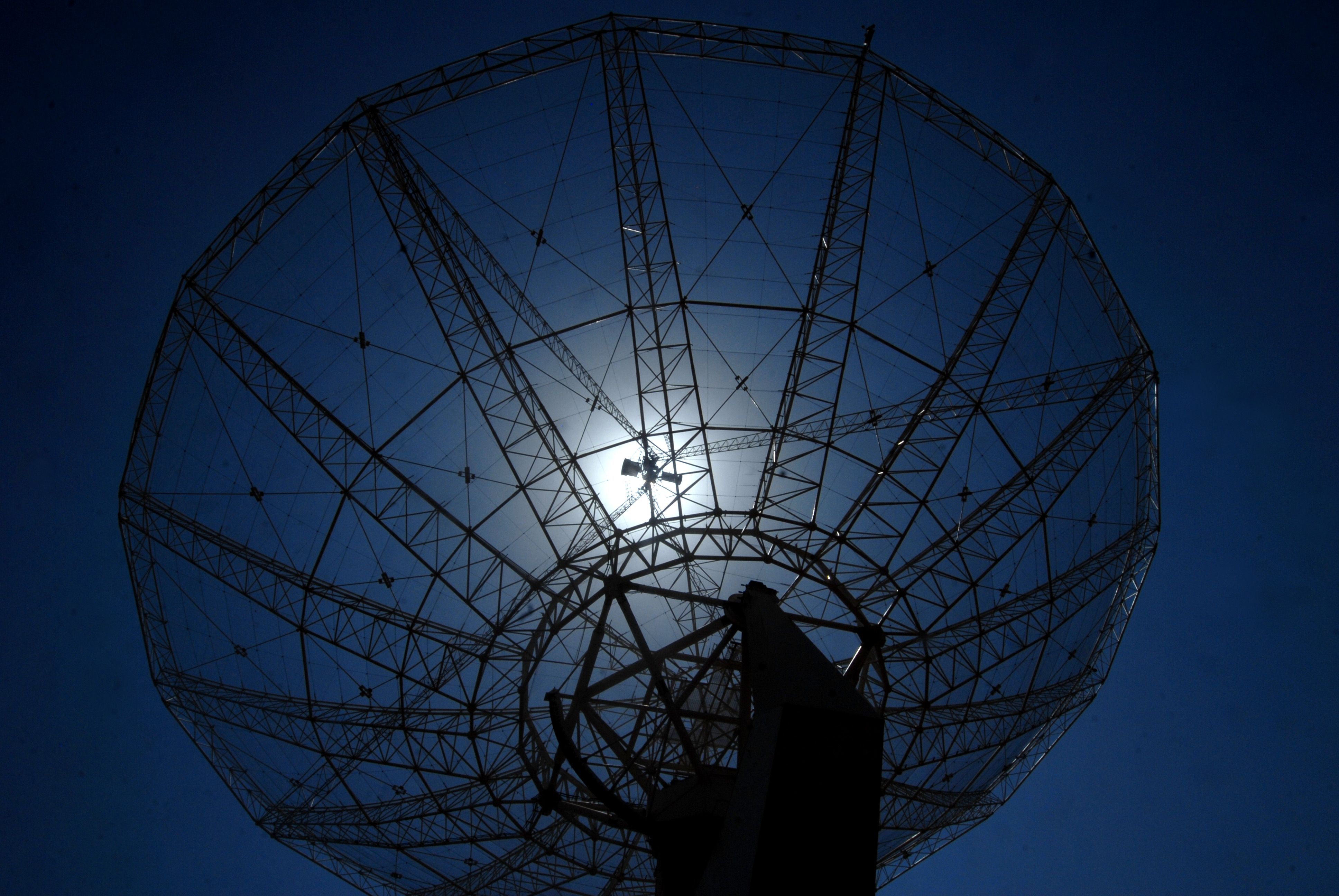 Scientists Captured a 9 BillionYearOld Radio Signal From Deep Space