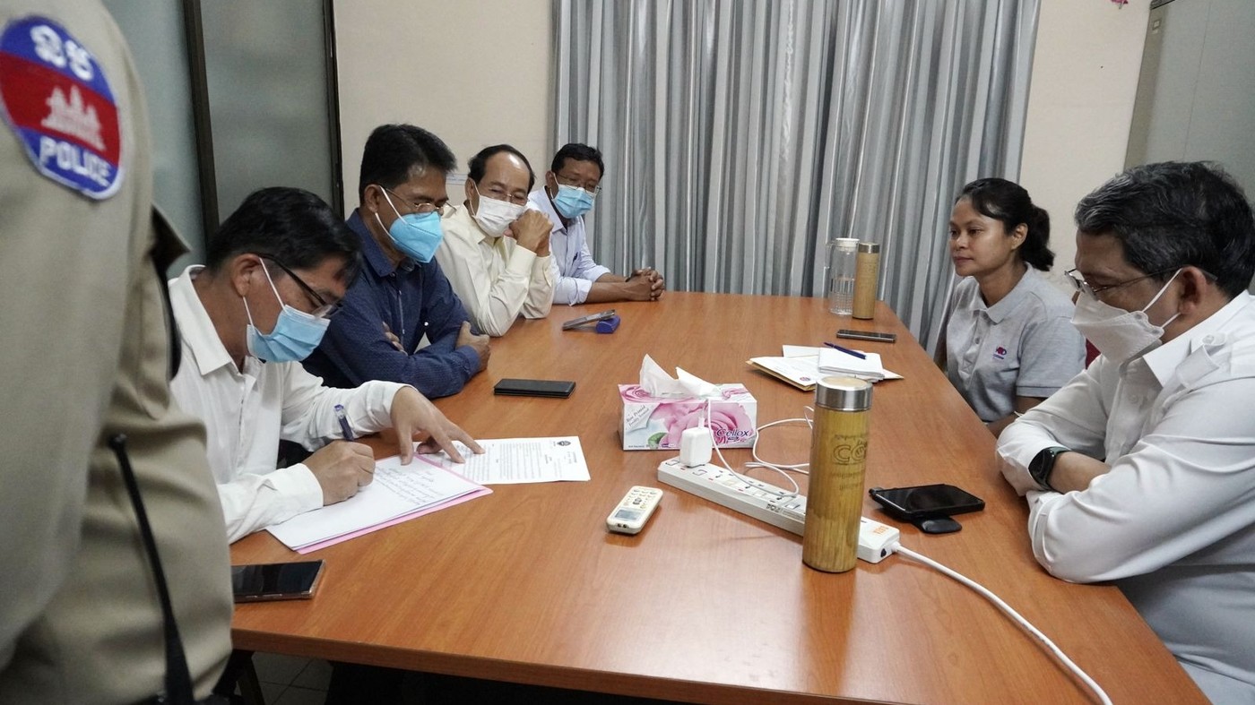 Cambodia: Prime Minister Orders Shut Down of Independent Broadcaster