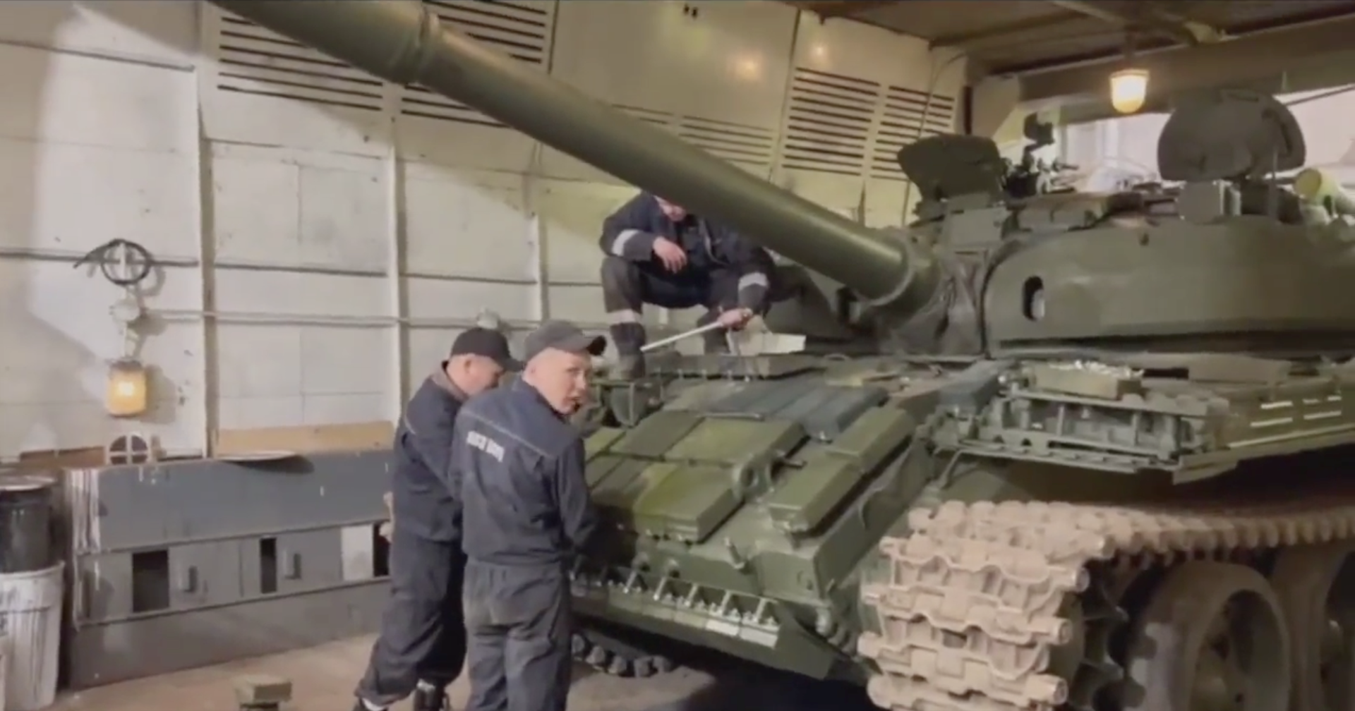 Russia Is Wheeling 60-Year-Old Tanks Out Of Storage for the War in Ukraine