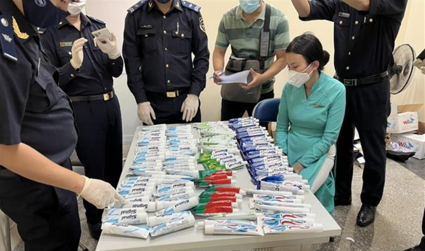 Flight Attendants Arrested For Trafficking 11 Kilograms Of Drugs In ...