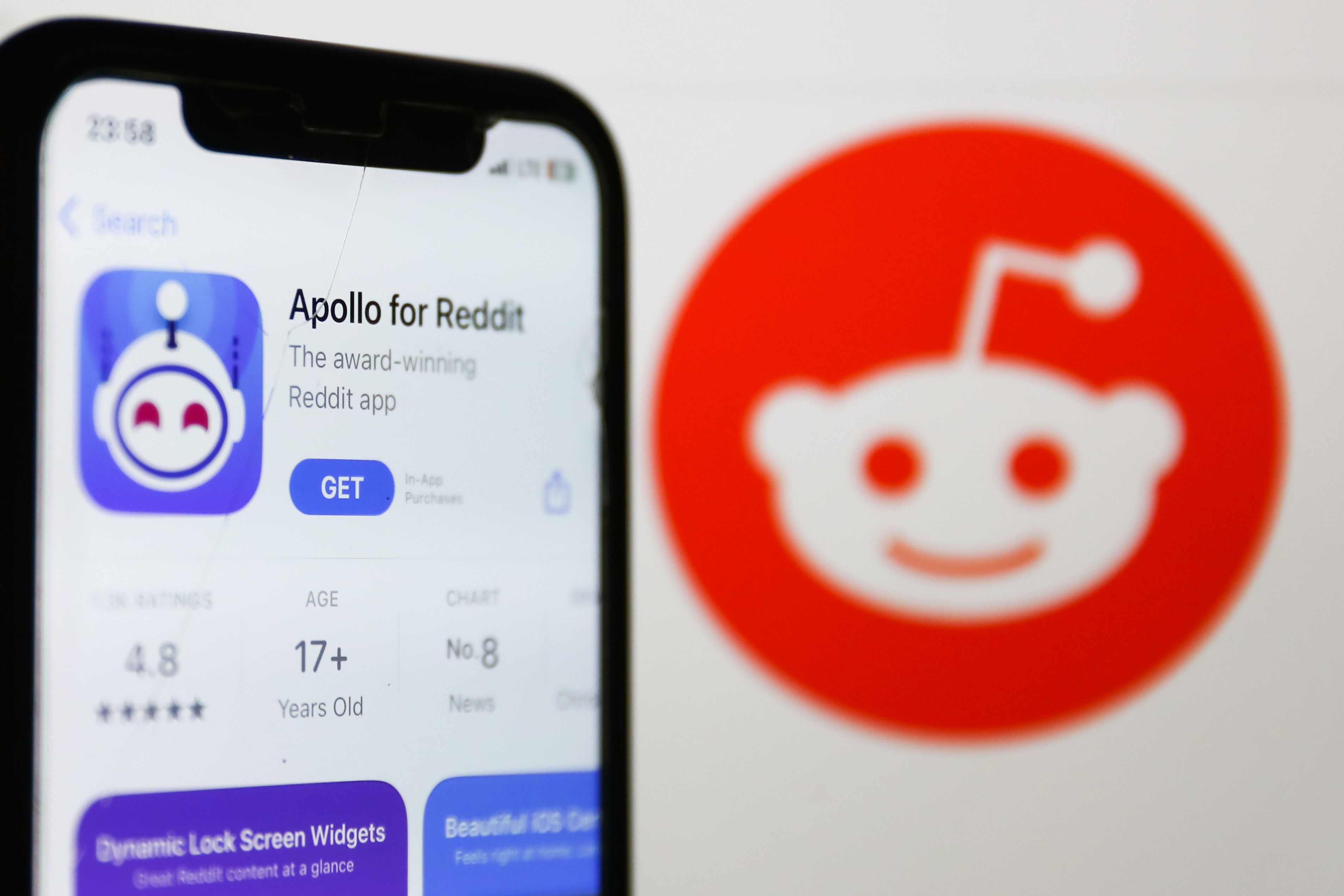 Reddit Is a Hookup App Now