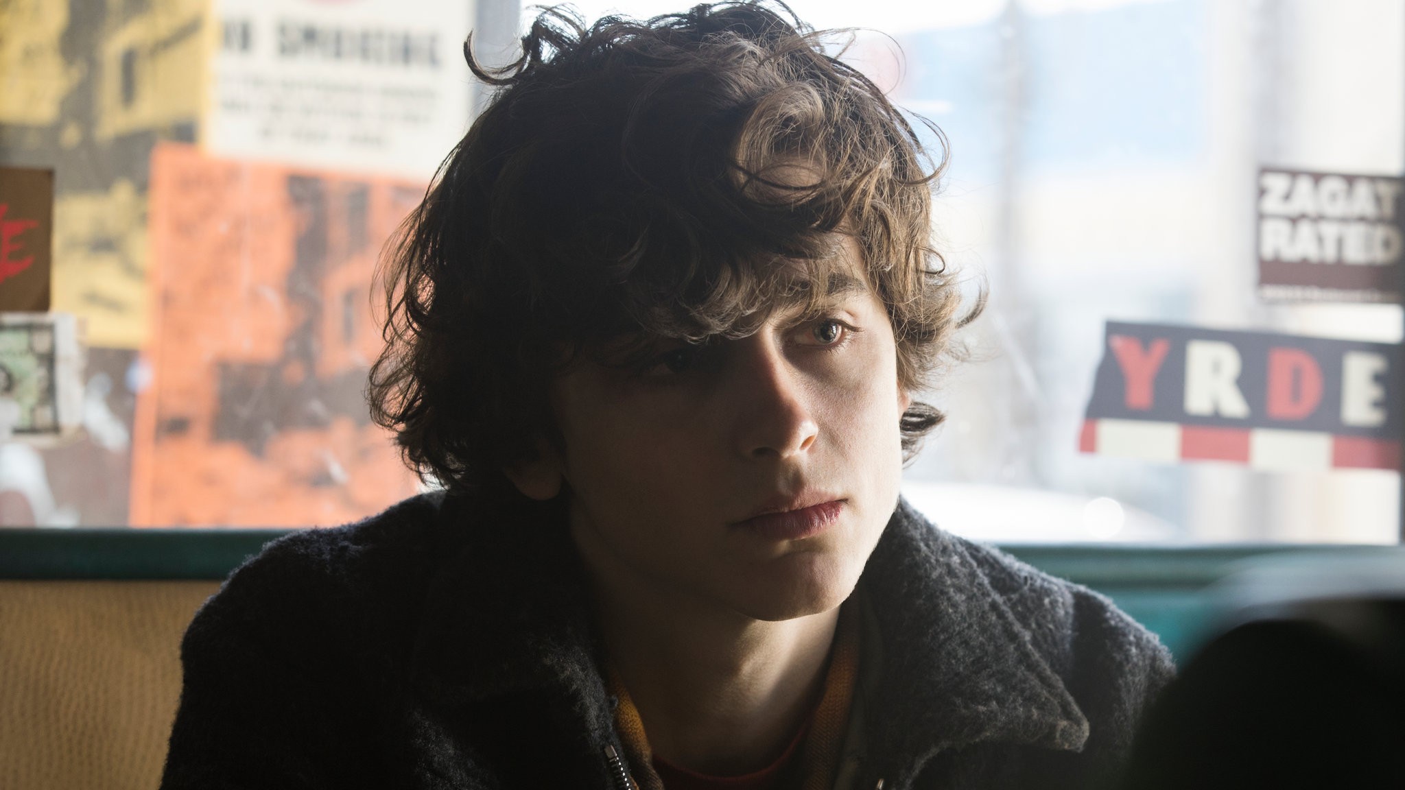 Timothée Chalamet will play a young Willy Wonka in upcoming origin movie -  CNET