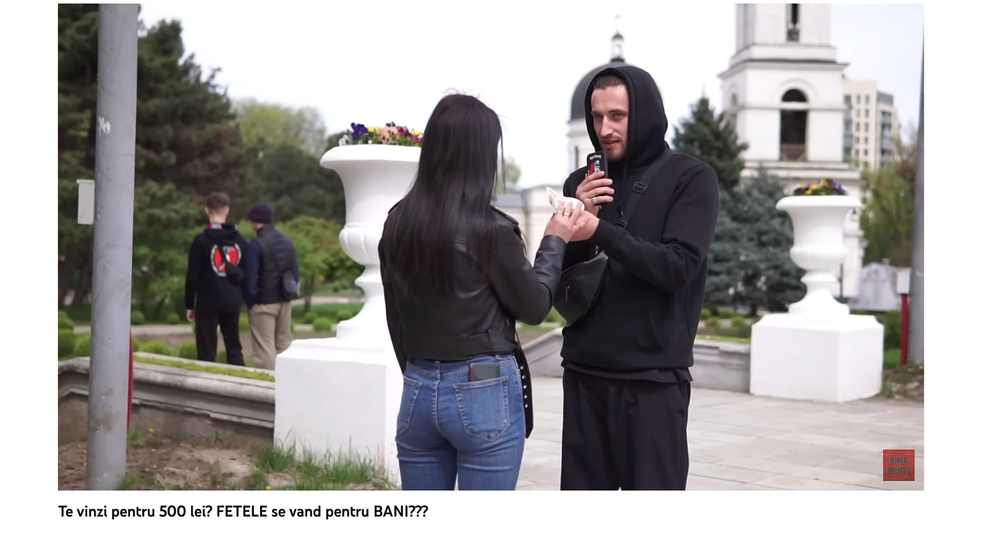 Cine e Dima White, youtuberul luat de Poliție c-a filmat o minoră goală