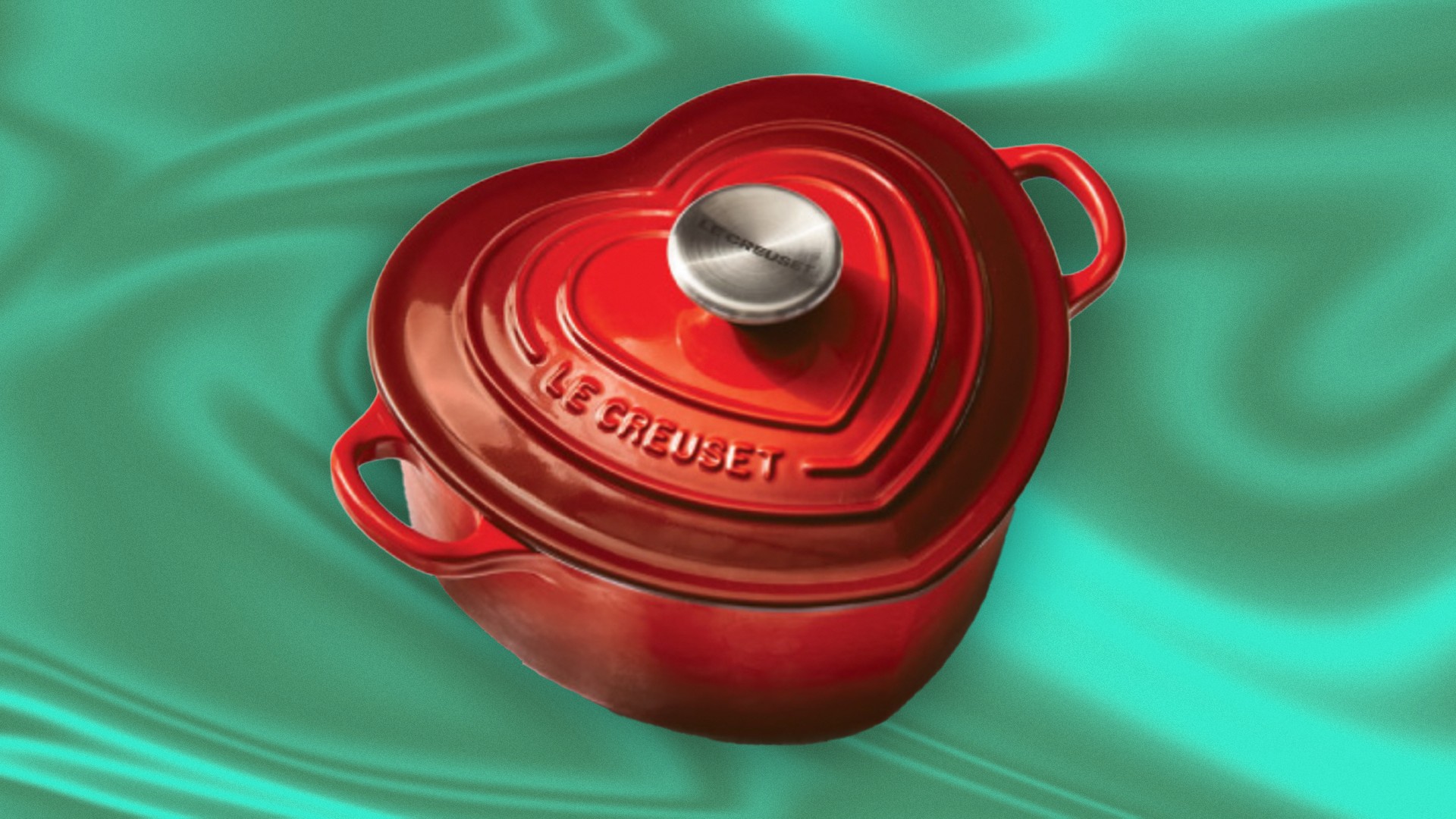 Traditional Shallow Heart Cocotte