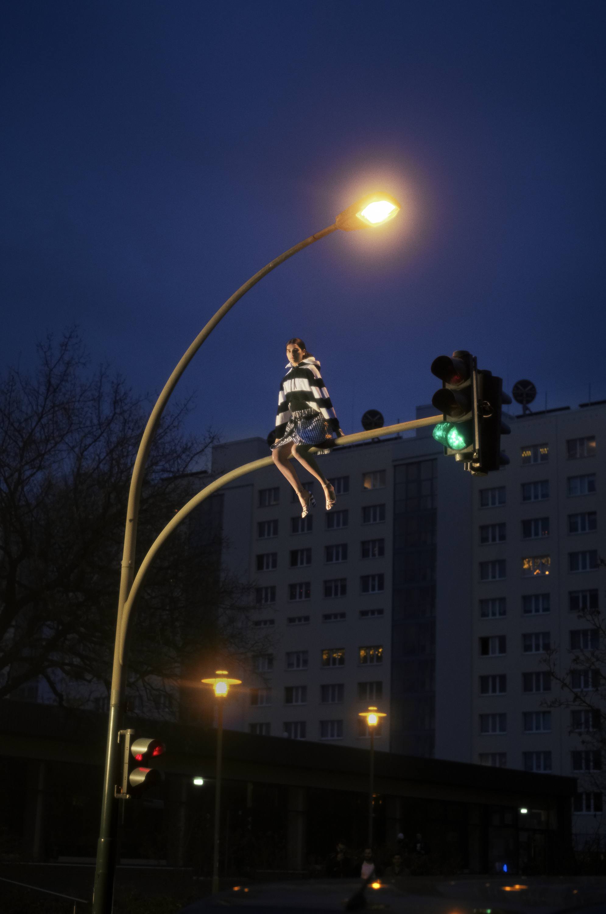 1581804990189-Traffic_portrait-
