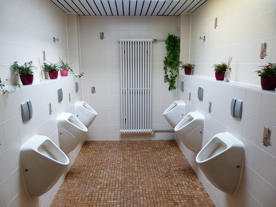 Cosy men's toilet