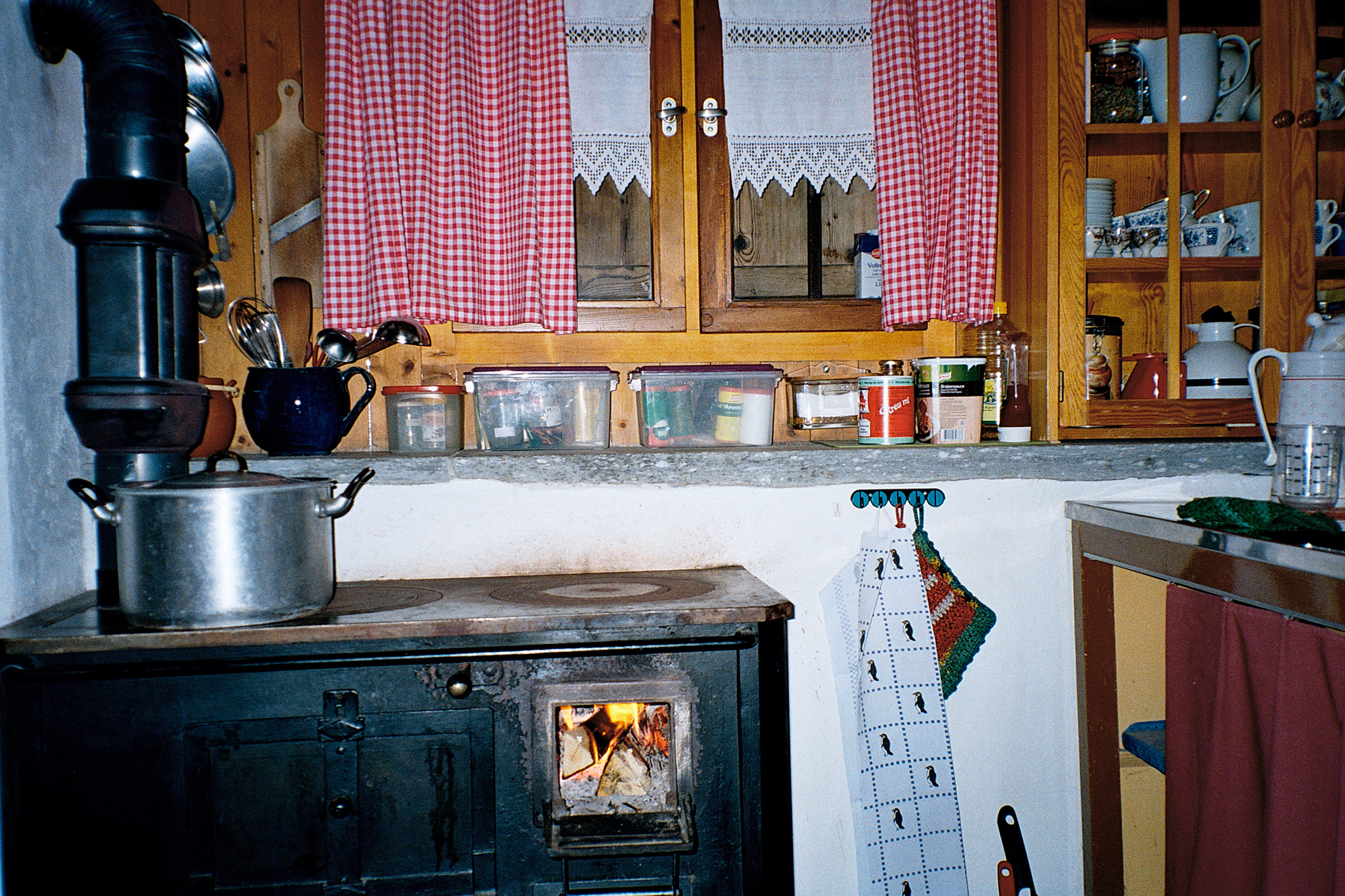 Der Ofen der Berghütte