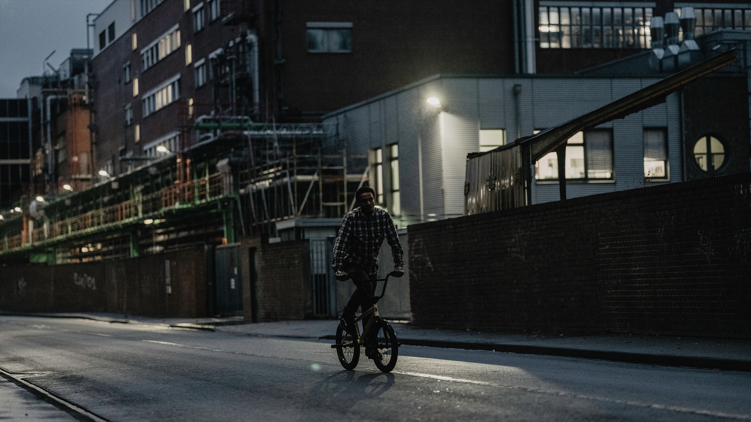Markus Reuss fährt BMX