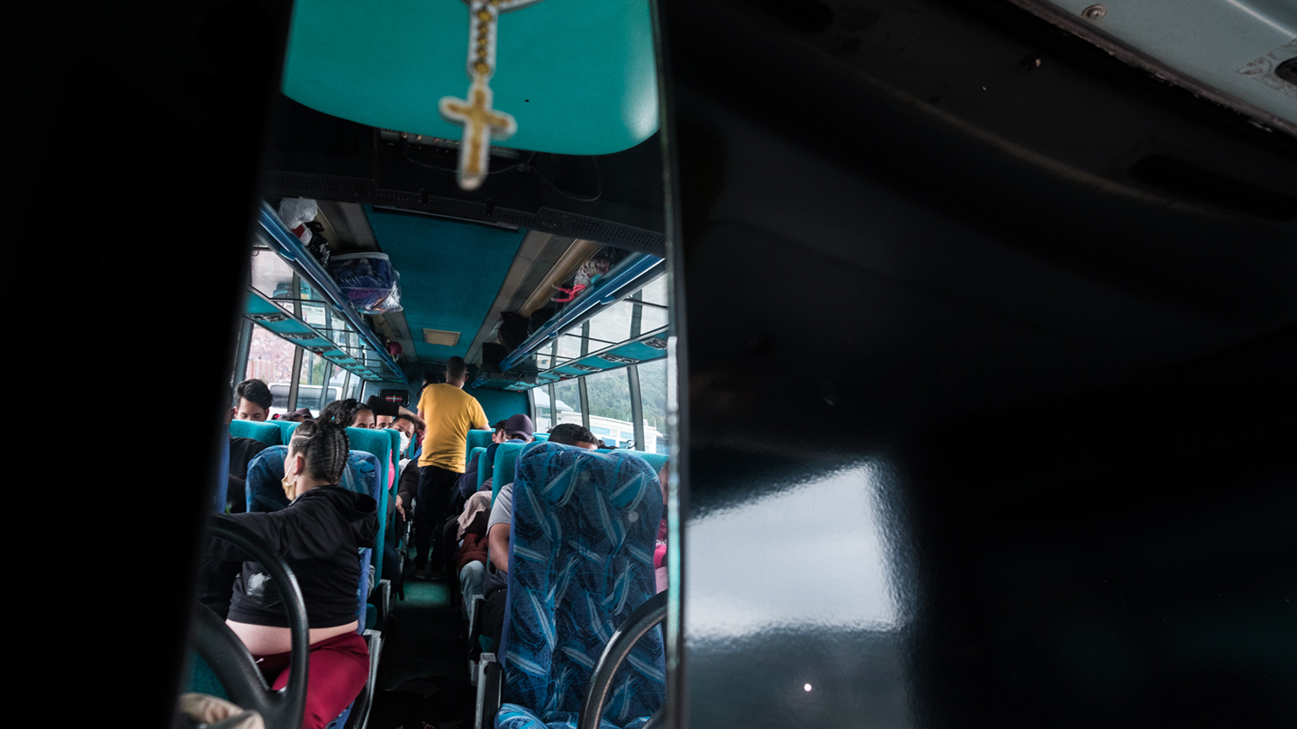 Campamento venezolanos Terminal del Norte de Bogotá - Lia Valero