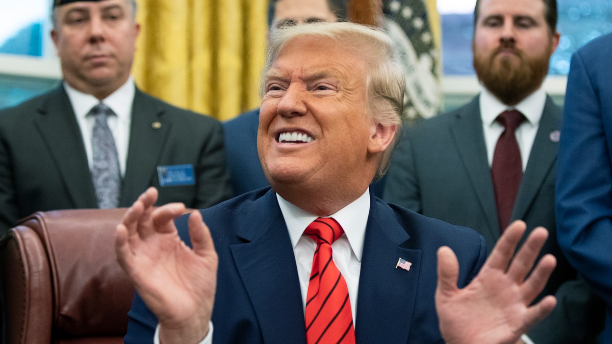 , Trump Just Came Out and Admitted He Sent Rudy Giuliani to Dig Up Dirt on His Rivals, Saubio Making Wealth