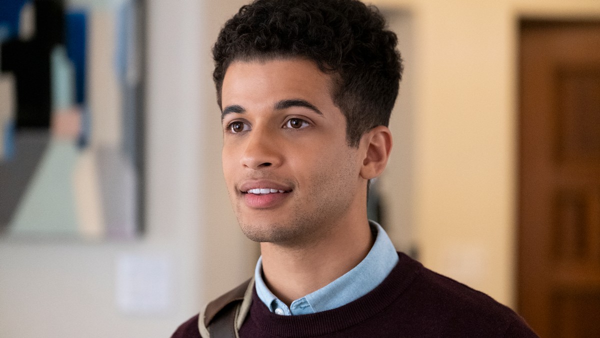 The internet is hot for Jordan Fisher, Netflix's newest heartthrob.